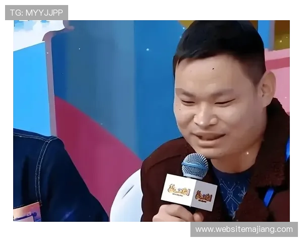 微扑克官真人视讯：专业主播同步互动提升你的游戏乐趣